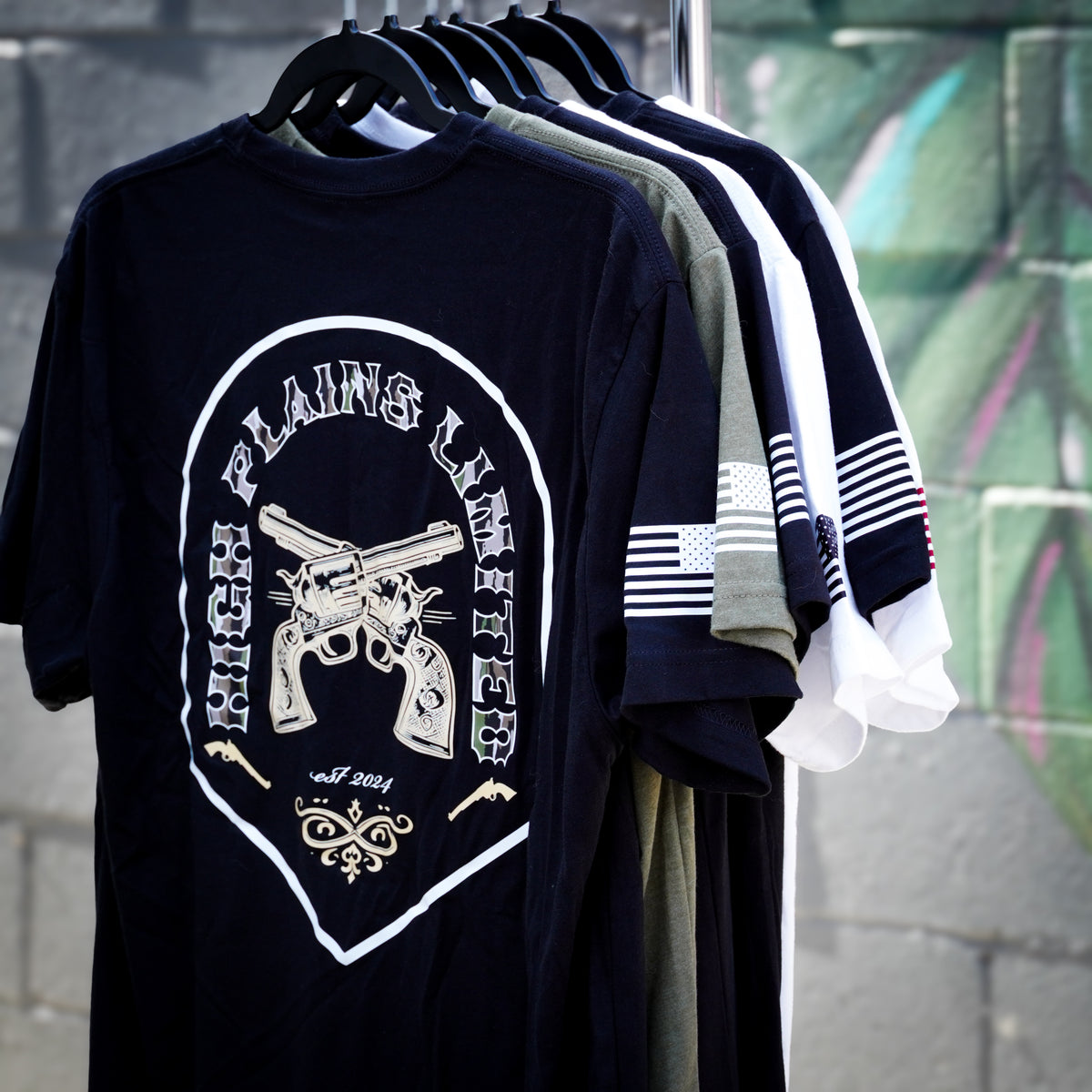 Outlaw Signature tee
